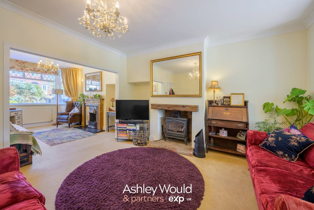 Property photo 2 of 22