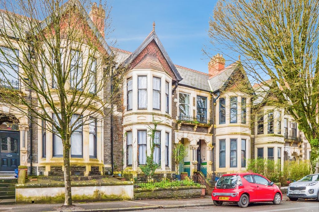 Property photo 1 of 27