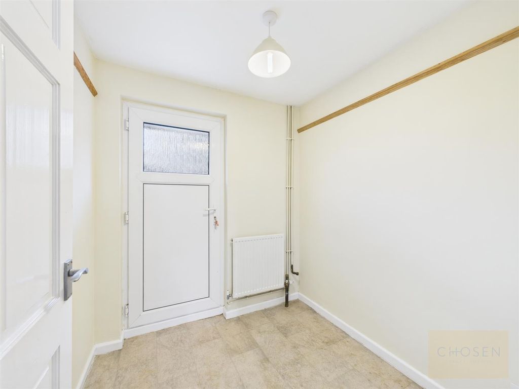 Property photo 3 of 12 Cam01118G0-Pr0378-Still007.Jpg