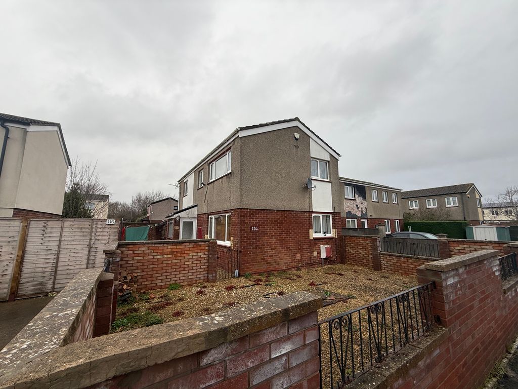 Property photo 2 of 14