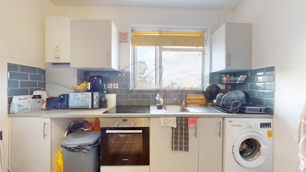 Property photo 2 of 14 Jpg
