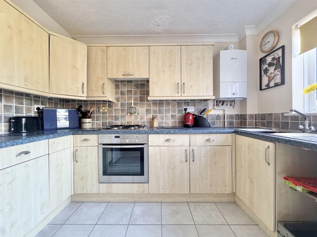 Additional image 4 of 3 bed semi-detached house for saleBristol Road, Highbridge TA9