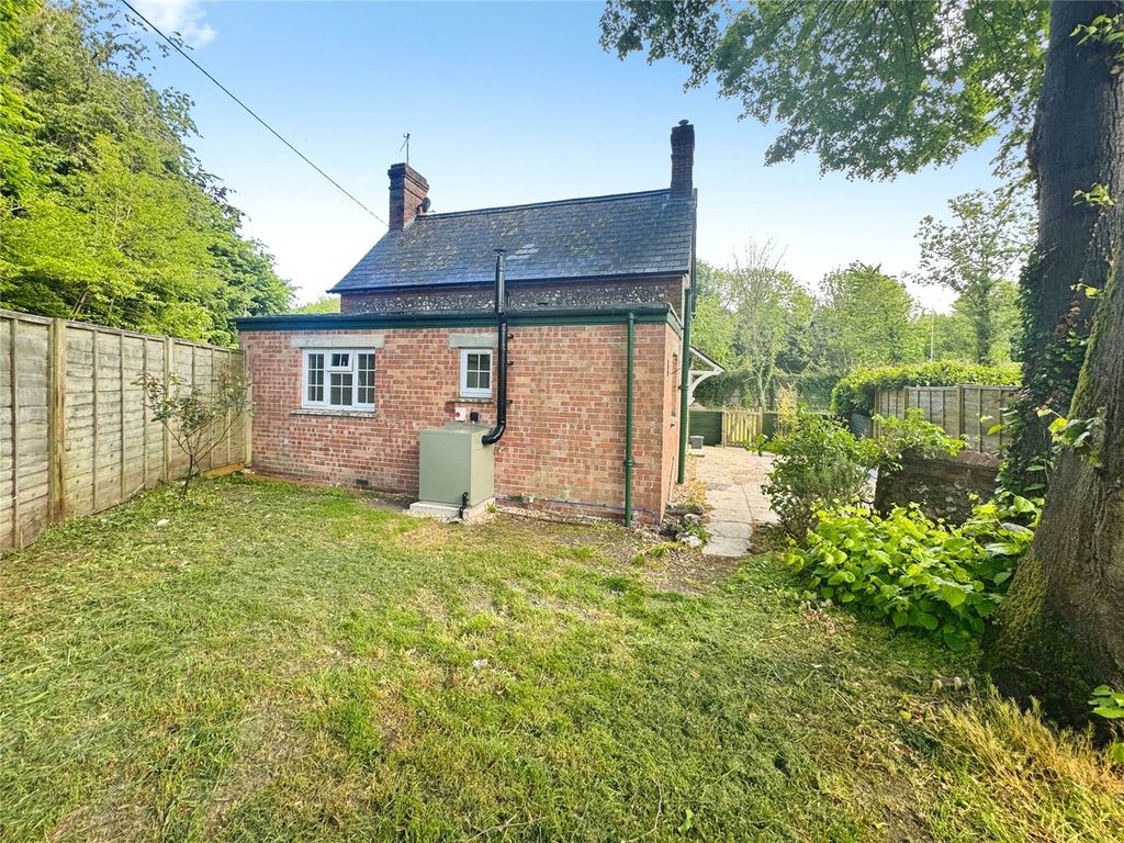 Property photo 2 of 16 Picture No. 07