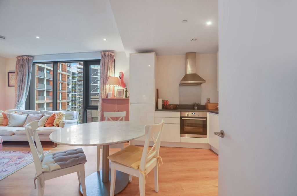 Property photo 3 of 21 Open Plan Living Area_Pic_ (5).Jpg