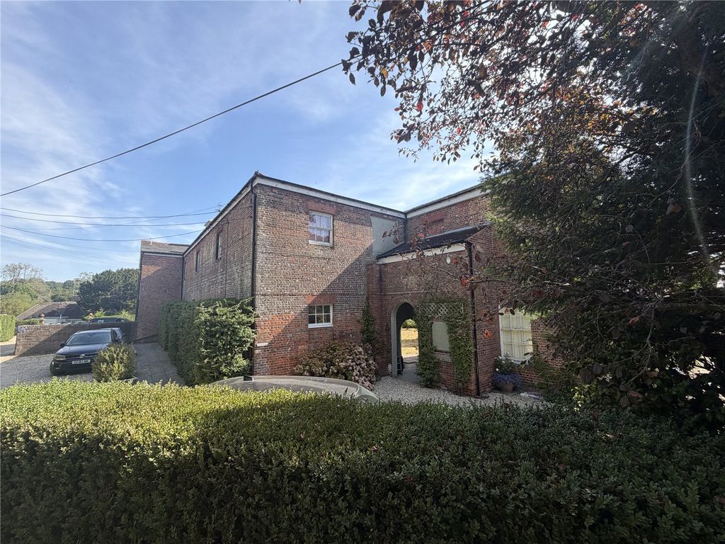 Property photo 1 of 8 Picture No. 09