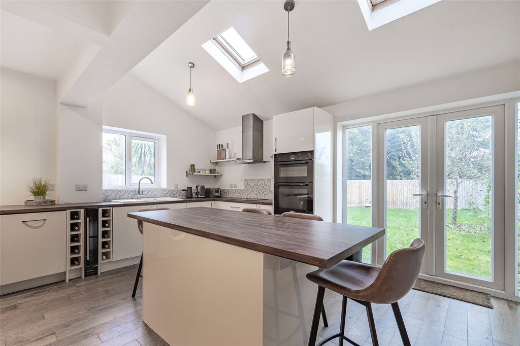 Property photo 3 of 17 Picture No. 03