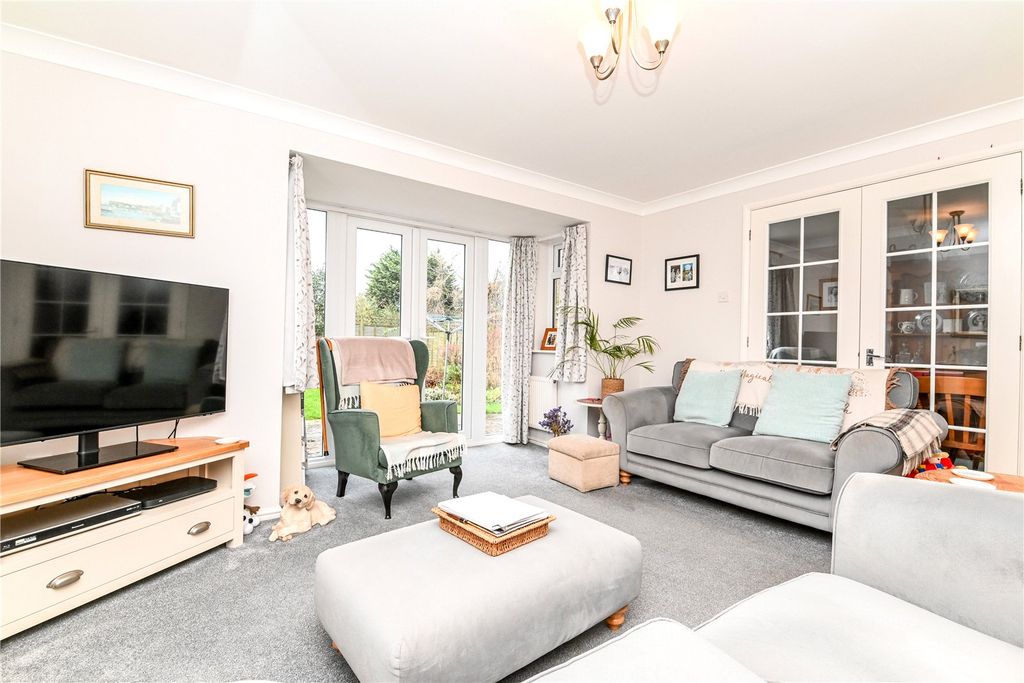 Property photo 3 of 18 Picture No. 04