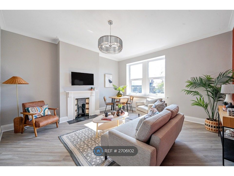 Property photo 1 of 15 Living/Dining