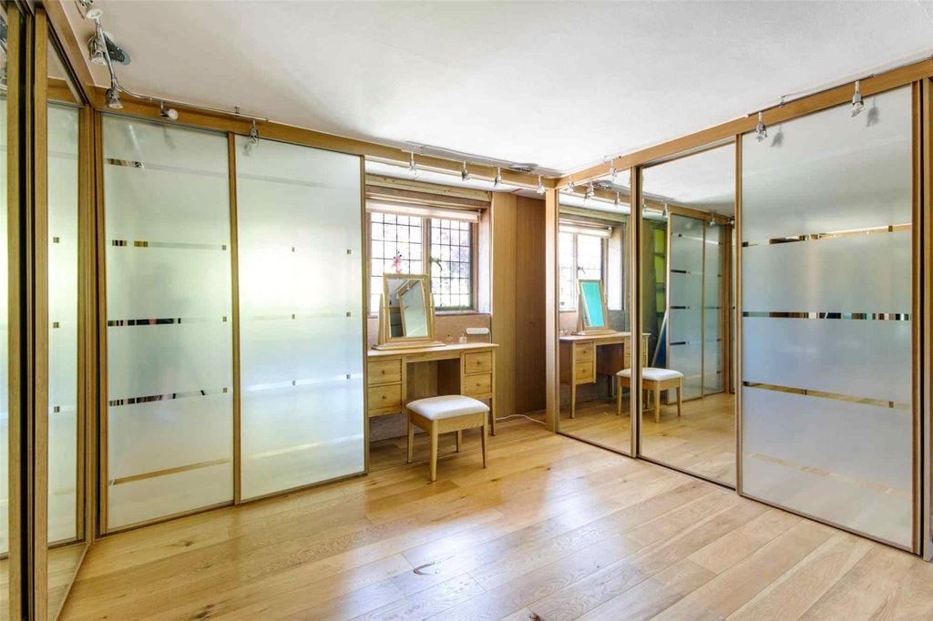Additional image 10 of 6 bed detached house for saleFontridge Lane, Etchingham, East Sussex TN19