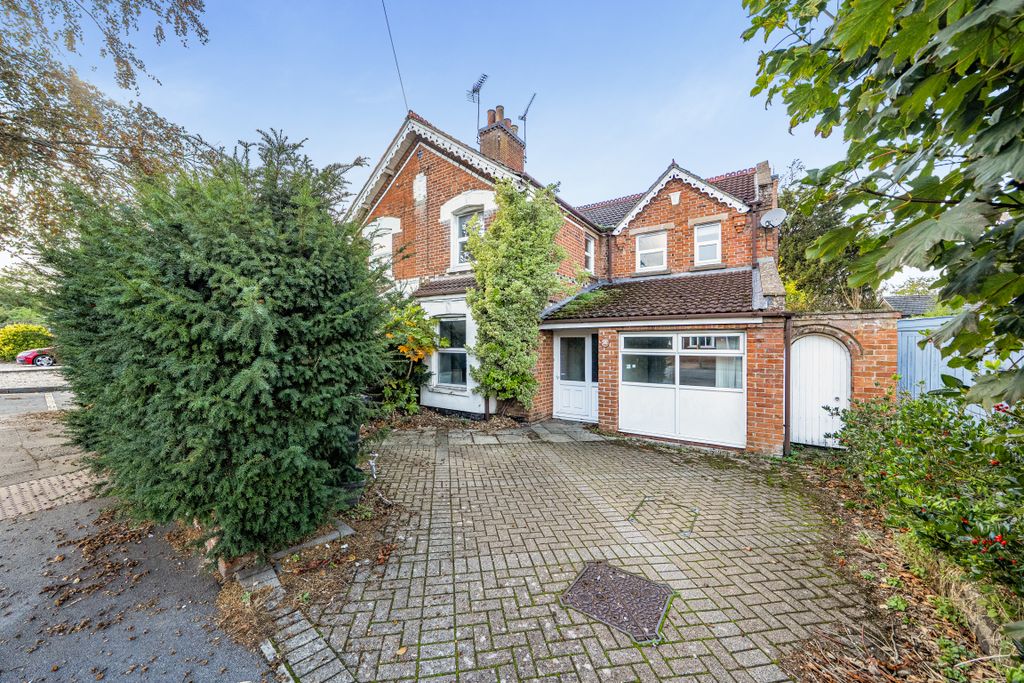 Property photo 1 of 16 15351931
