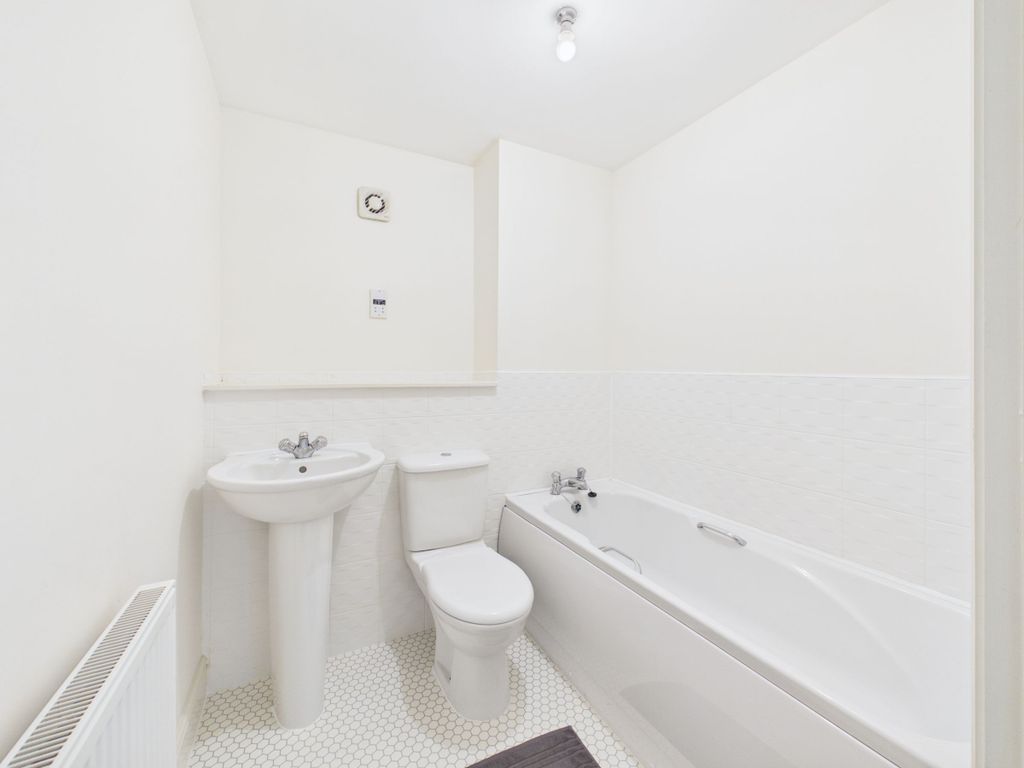 Additional image 12 of 2 bed flat for saleCypress Lane, Hamilton ML3