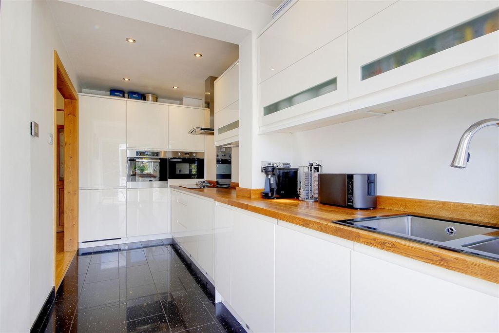 Property photo 3 of 30 Raw_26.Jpg