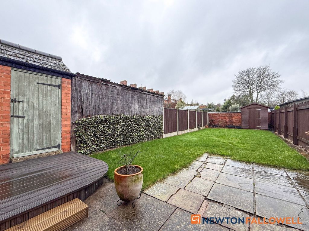 Property photo 3 of 16