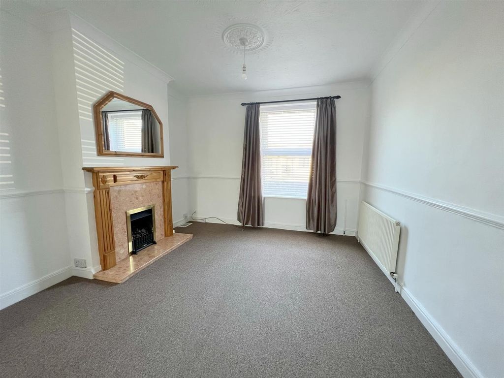 Property photo 3 of 17 Img_1800.Jpeg