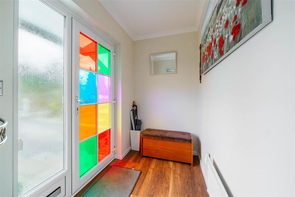 Property photo 3 of 50 Foyer.Jpg