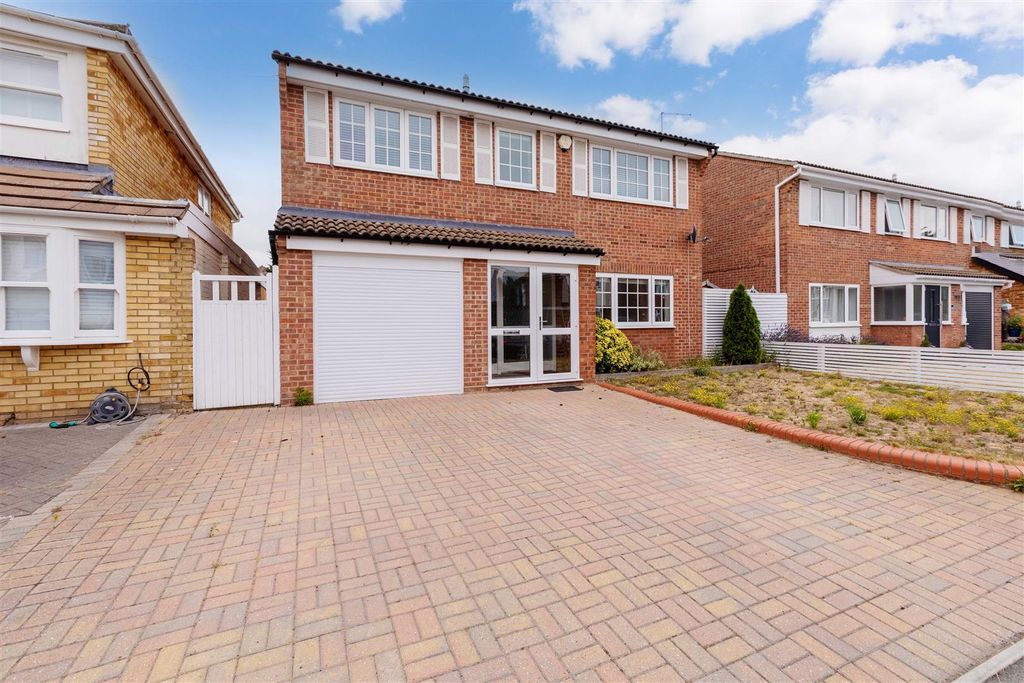 Property photo 1 of 19 29 Long Drive-1.Jpg