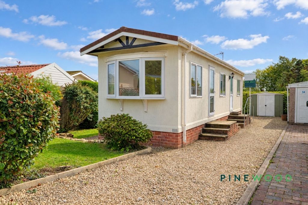 Property photo 1 of 14 Front