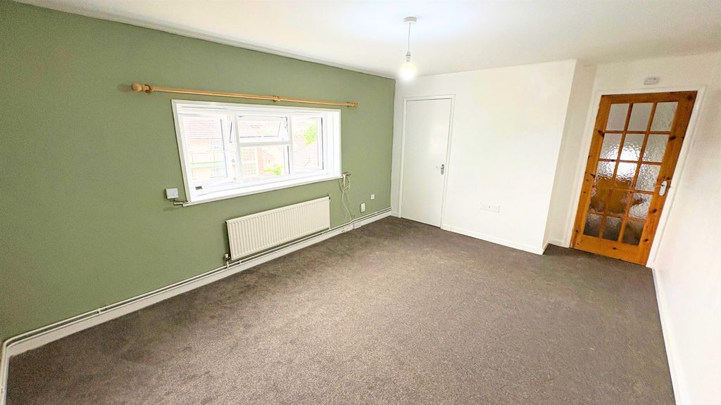 Property photo 2 of 10 7.Jpg