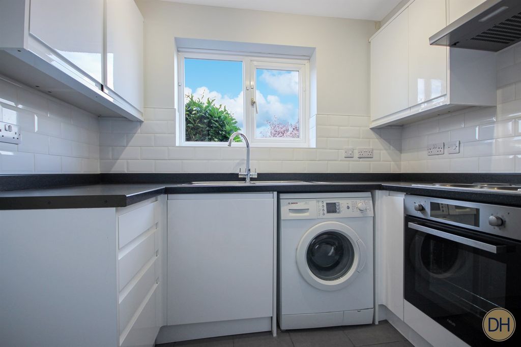 Property photo 3 of 9 Cunningham Rise
