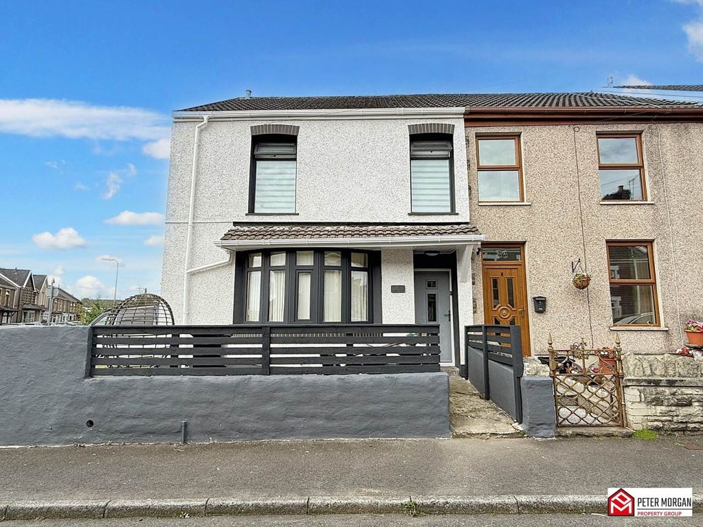 Property photo 1 of 11 2837-Pri10584-1-Fs