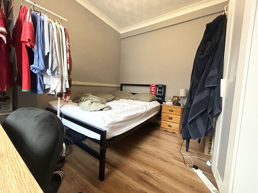 Property photo 3 of 7 Img_5457