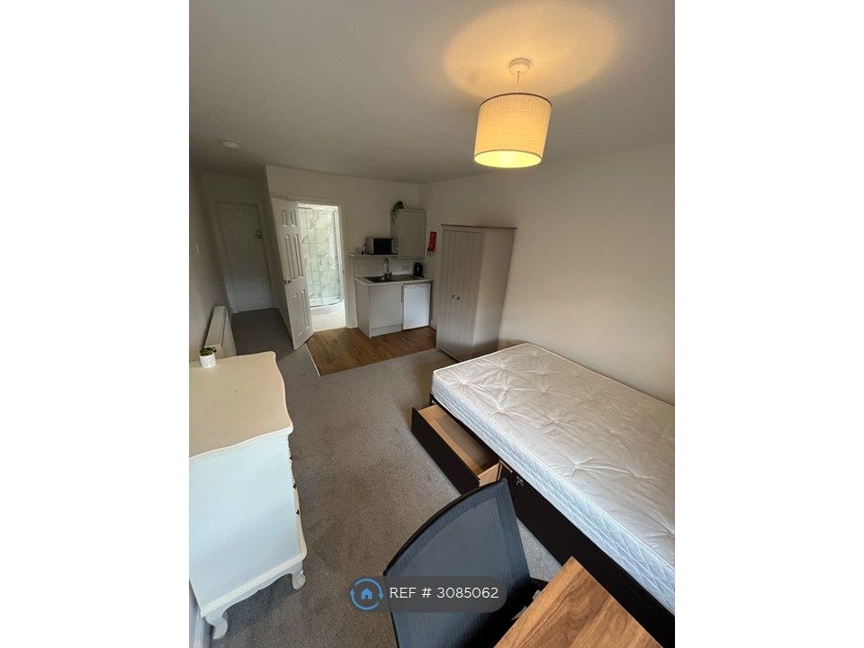 Property photo 2 of 4