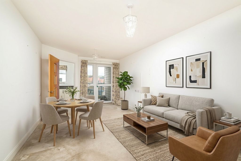 Property photo 2 of 33 4344563