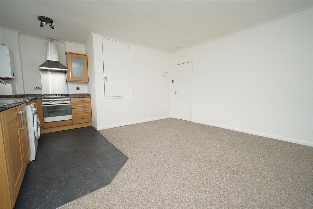 Property photo 2 of 10 Dsc01535.Jpg