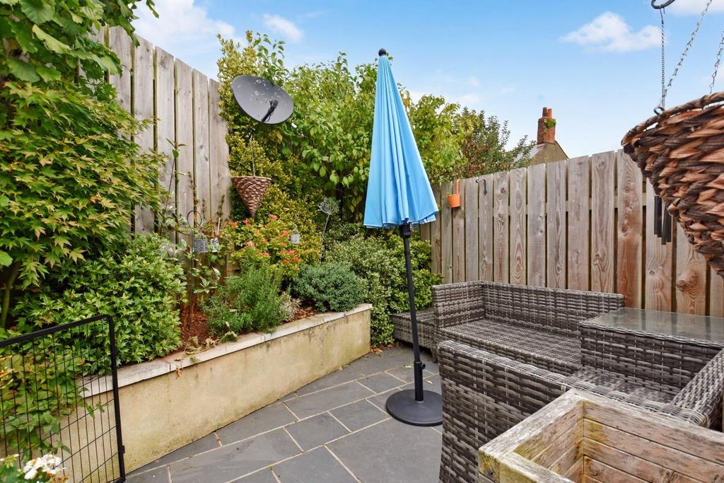 Property photo 3 of 20 Ph15_6252542.Jpg