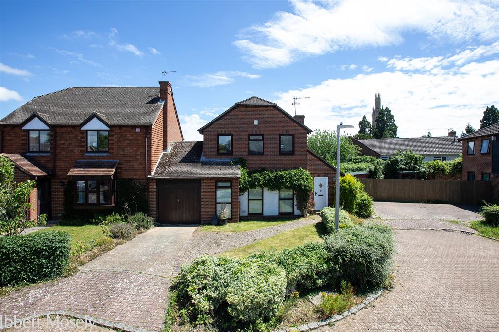 Property photo 1 of 16 20260617-5 Kenward Court-3.Jpg