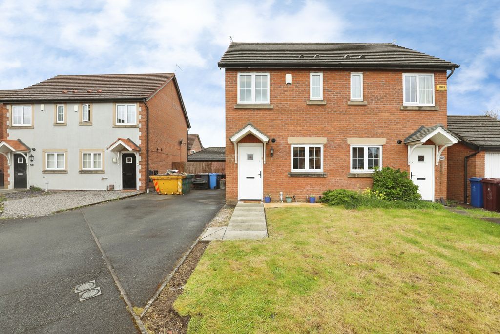 Property photo 1 of 15 Living Area