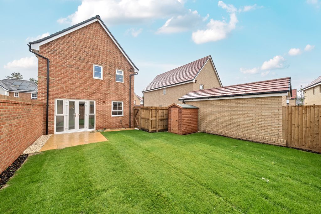 Property photo 1 of 12 Garden