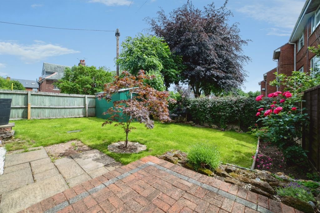 Property photo 2 of 16