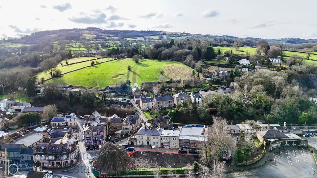 Property photo 3 of 6 The Old Bank