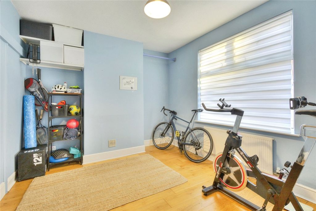 Property photo 2 of 16 Dining Room