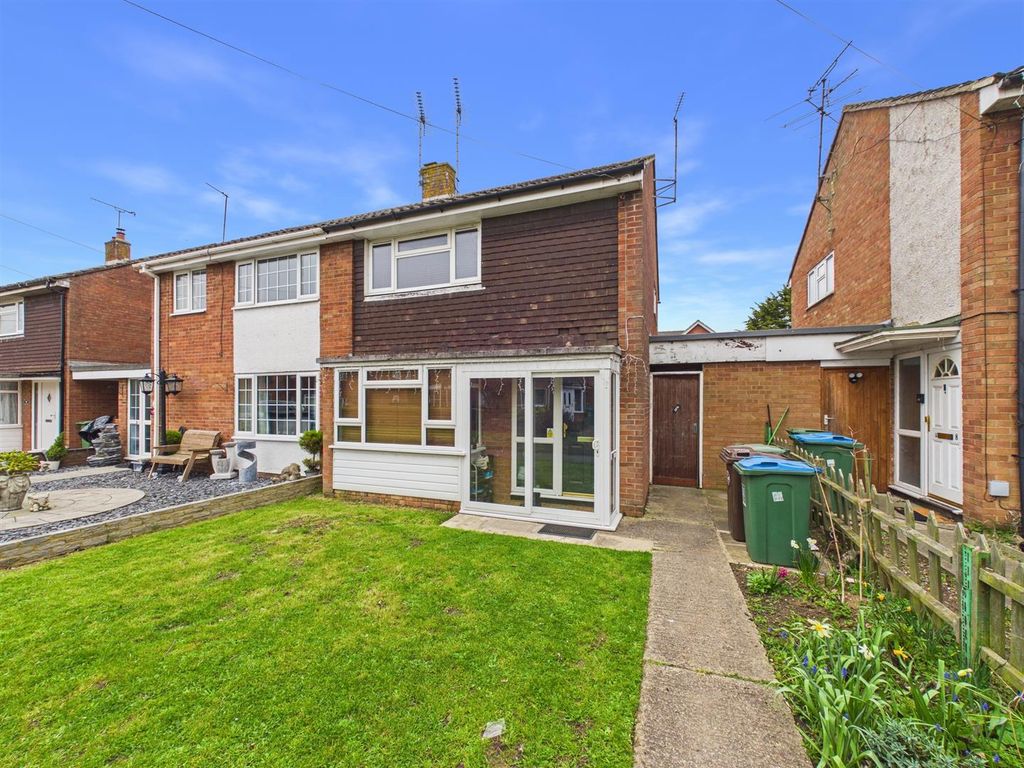 Property photo 1 of 13 Cam02435G0-Pr0192-Still007.Jpg