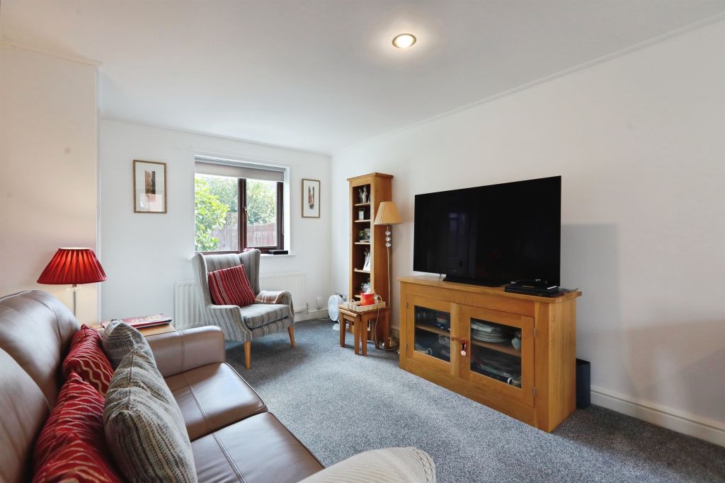 Property photo 3 of 15