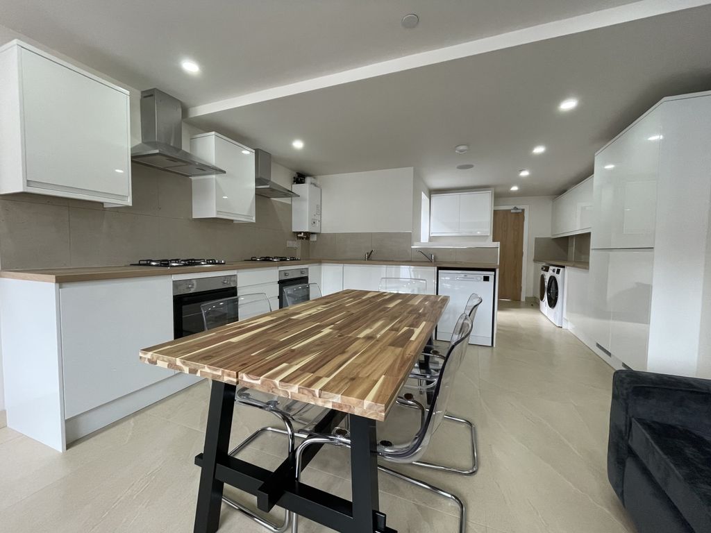 Property photo 3 of 15 Award Winning Cps Homes Media Team_2