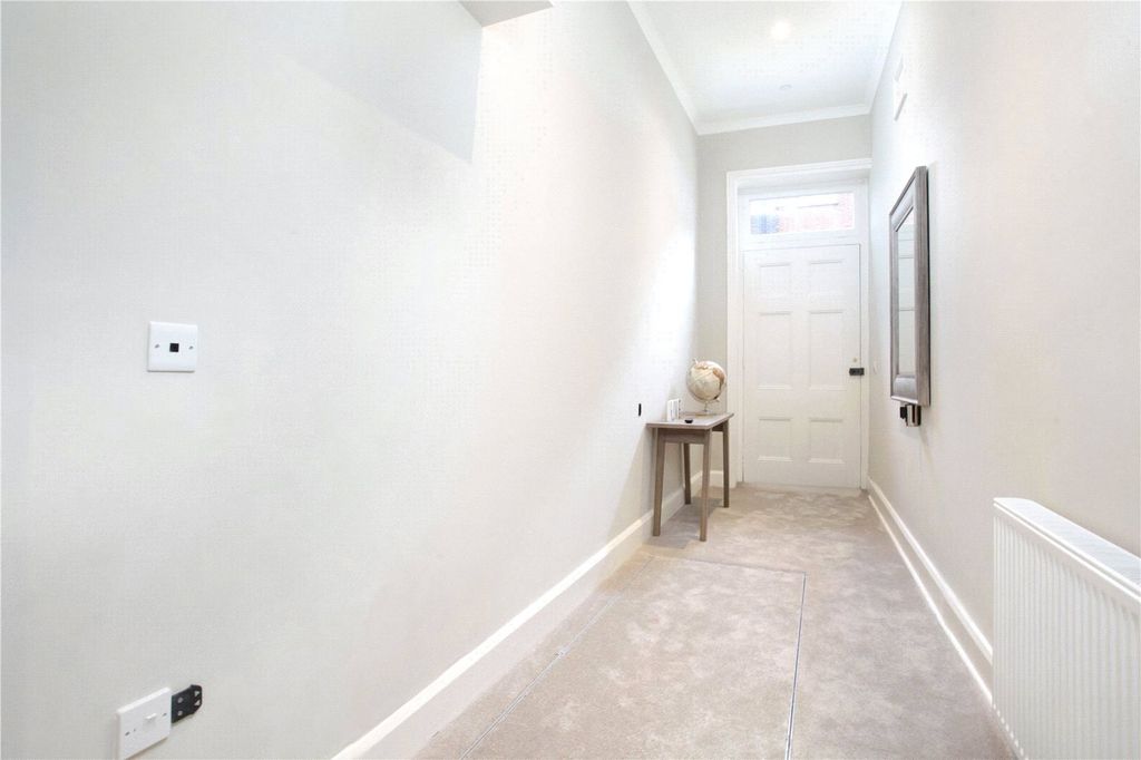 Additional image 17 of 3 bed flat to rentStratton House, 61 High West Street, Dorchester, Dorset DT1