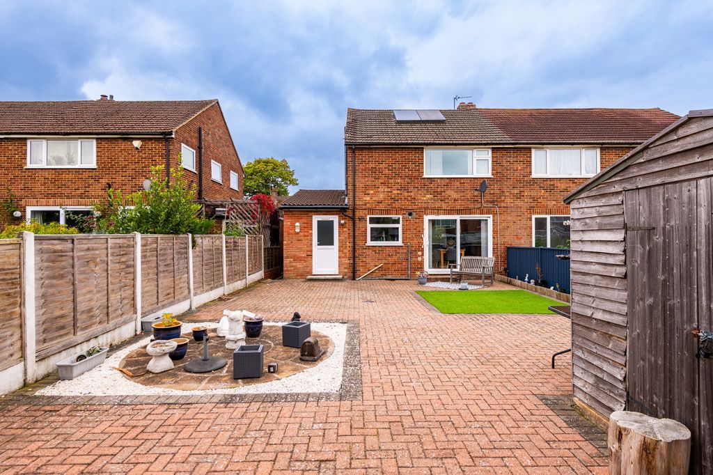 Property photo 2 of 13