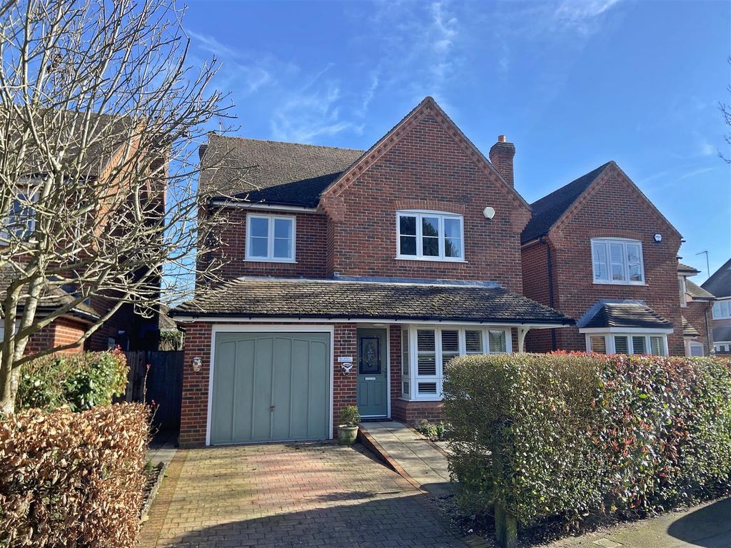 Property photo 1 of 14 Front.Jpg