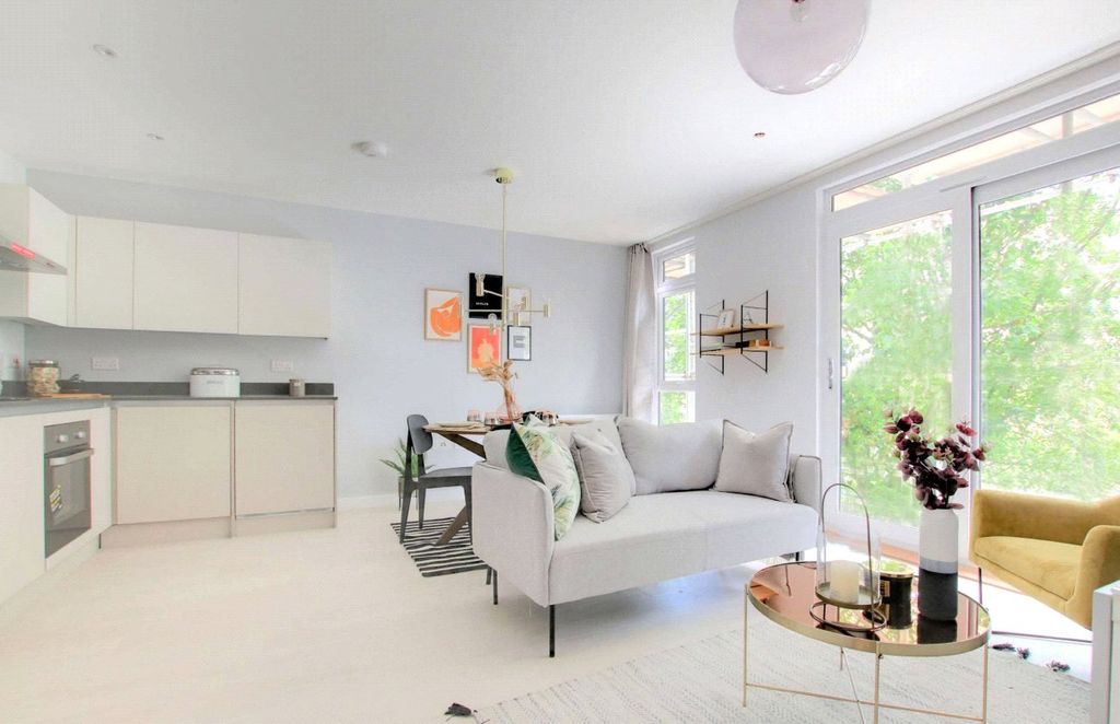 Property photo 1 of 4 Picture No. 04