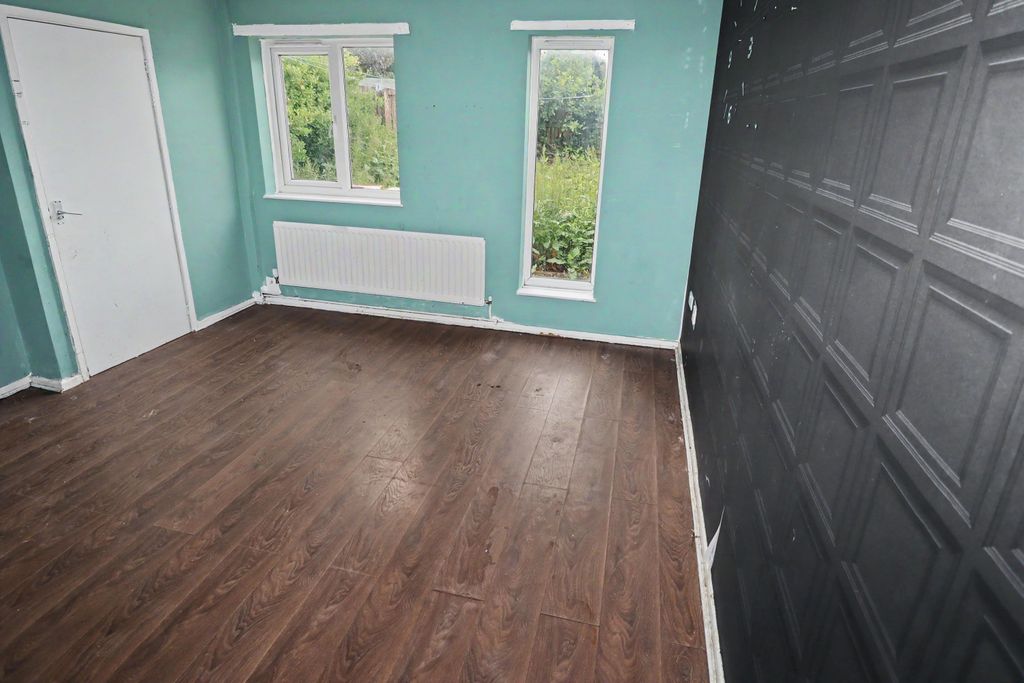Property photo 2 of 13 80 Thistlecroft, Ingol, Preston, Lancashire, Pr2 7BT