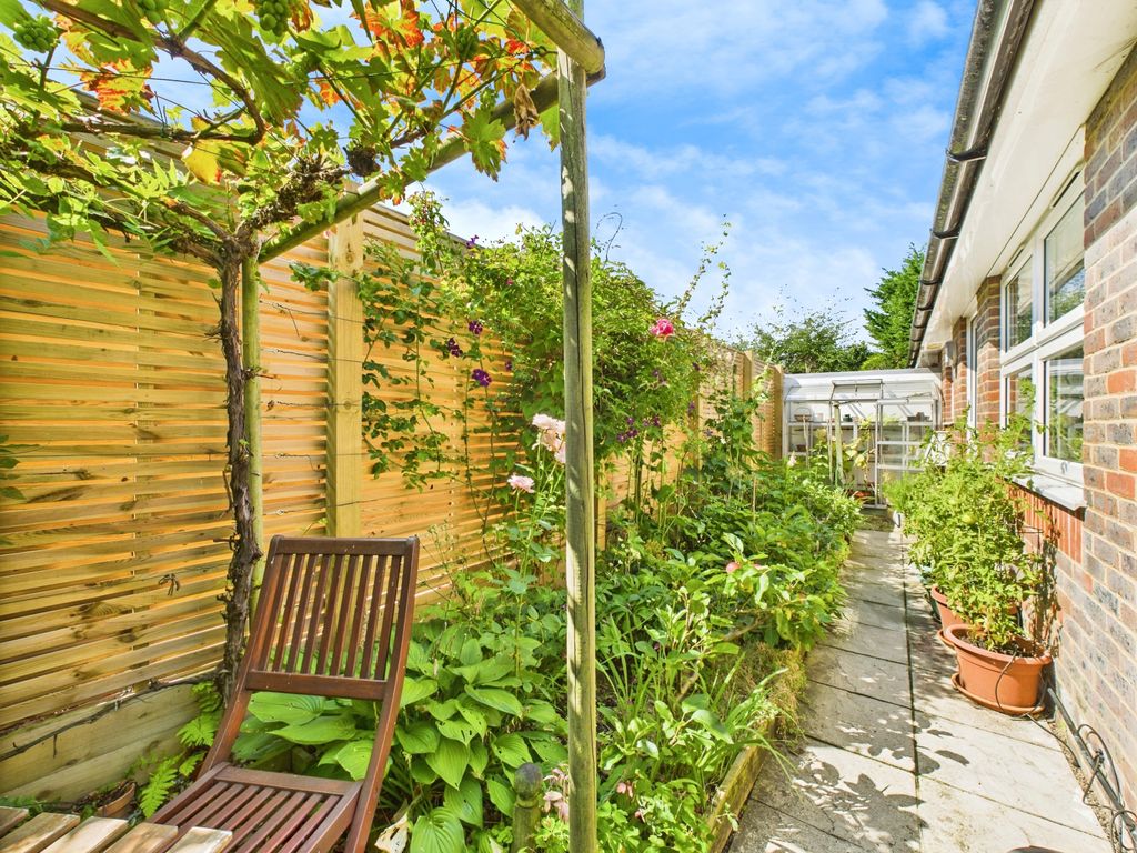 Property photo 3 of 25 25