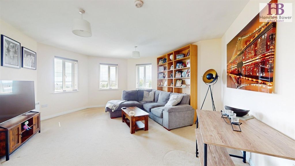 Property photo 2 of 10 47c153B9-Newhall-Park-Drive-07162025_145452.Jpg