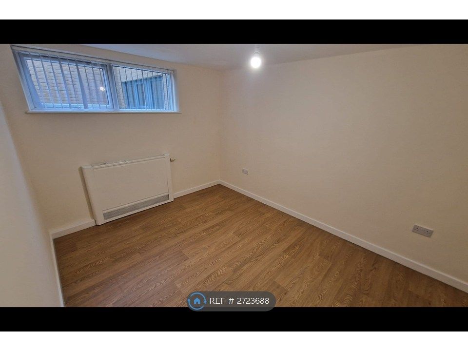 Property photo 3 of 4