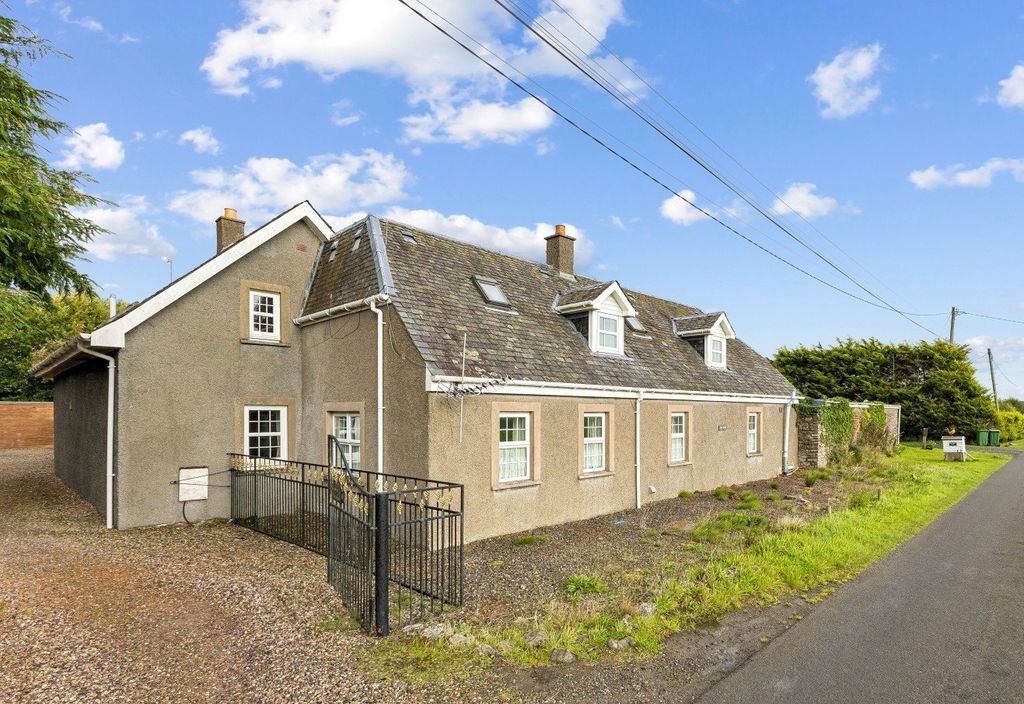 Property photo 2 of 31 Picture No. 01