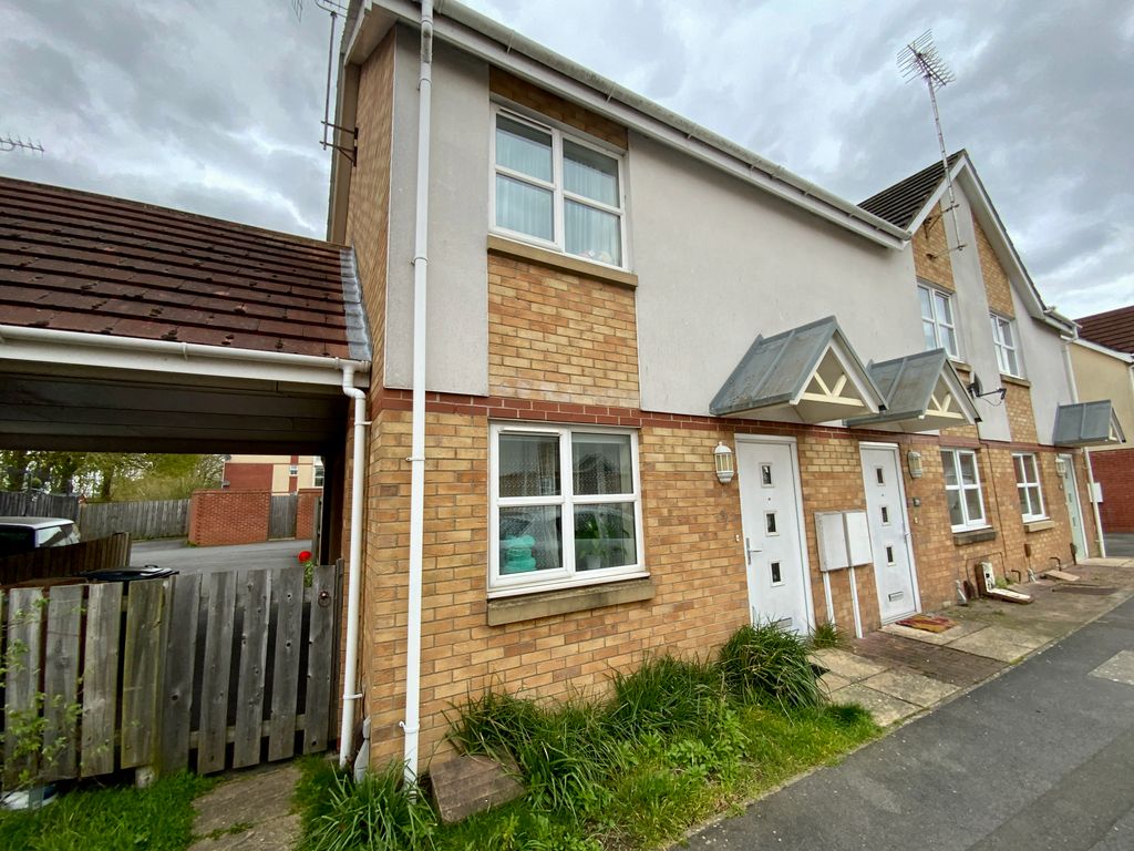 Property photo 1 of 12
