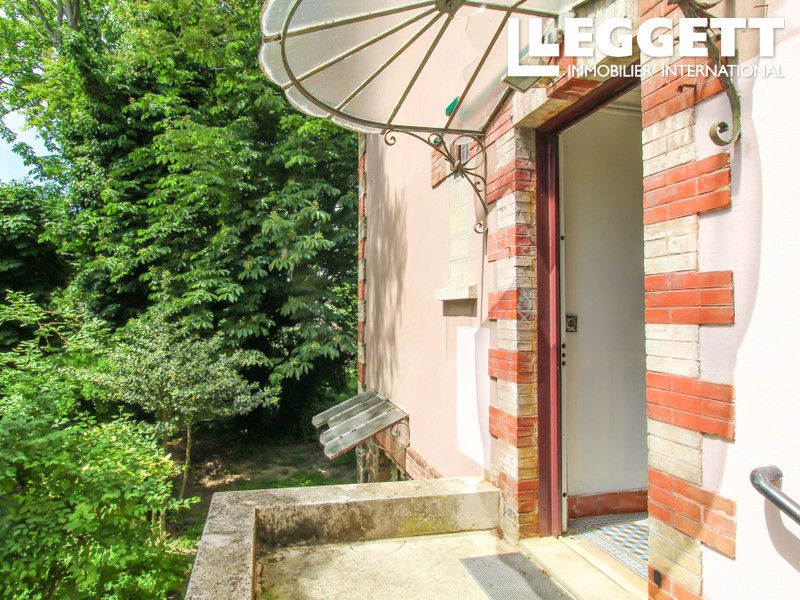 Property photo 2 of 10