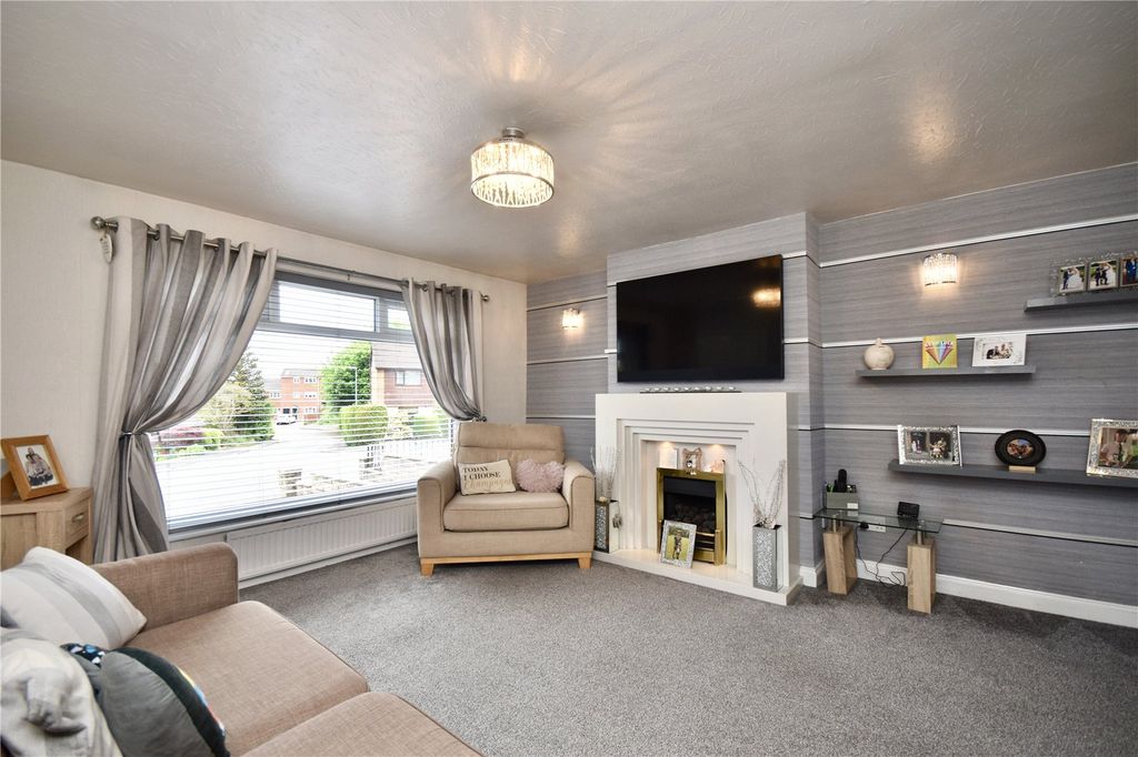 Property photo 2 of 15 Picture No. 29